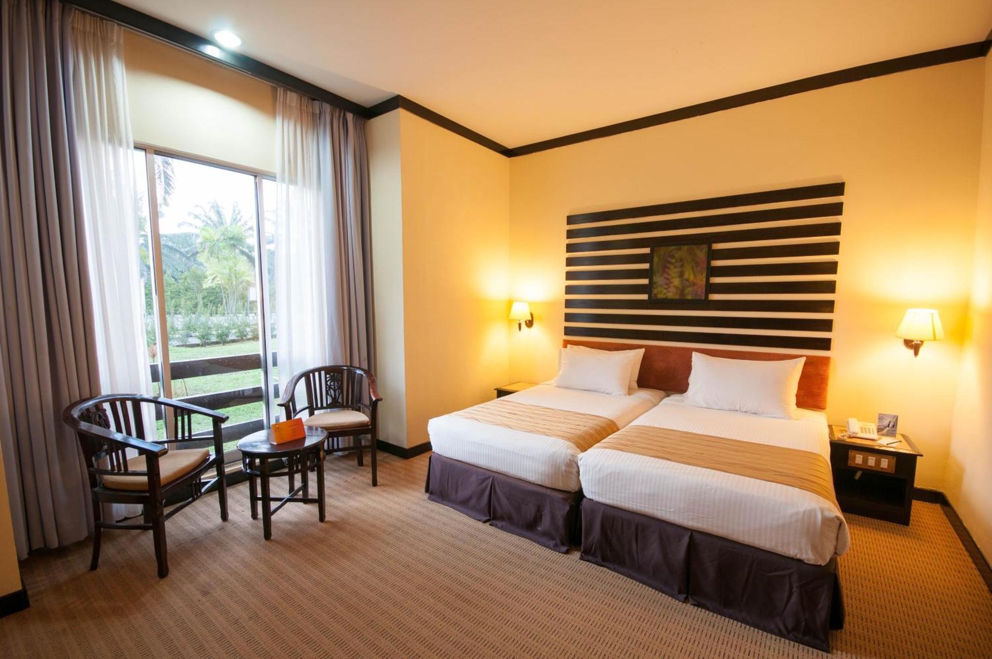 Hotel Felda Residence Hot Springs Sungkai Esterno foto